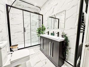 Photo 11- click for photo gallery